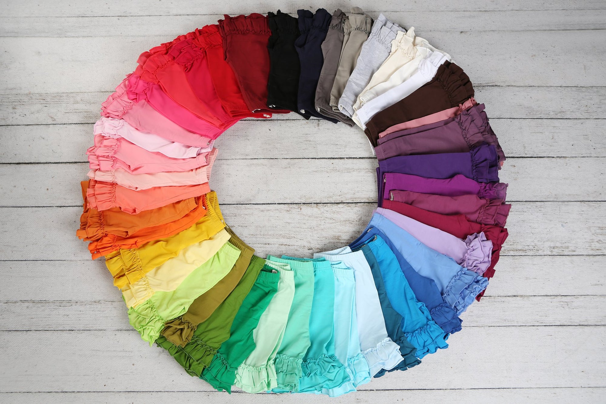 Ruffle Shorties