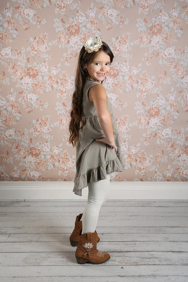 Sutton Button Leggings - Oatmeal - Pearls and Piggytails