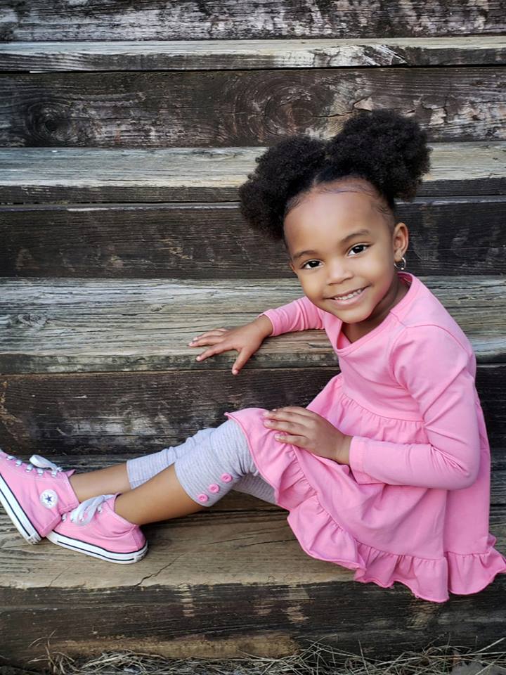 Capri Sutton Button Leggings - Bubble Yum