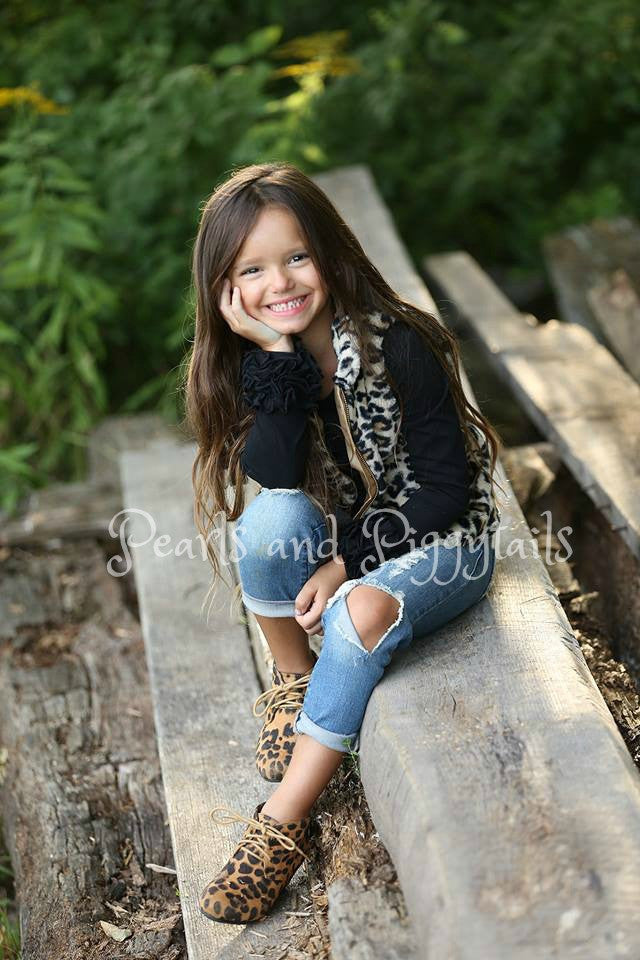 PREORDER Brighton Icing Shirt - Black - Pearls and Piggytails