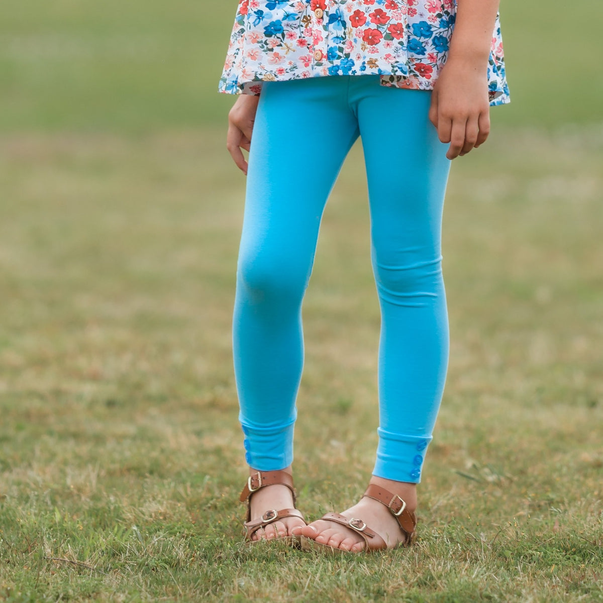 Sutton Button Leggings - Light Blue